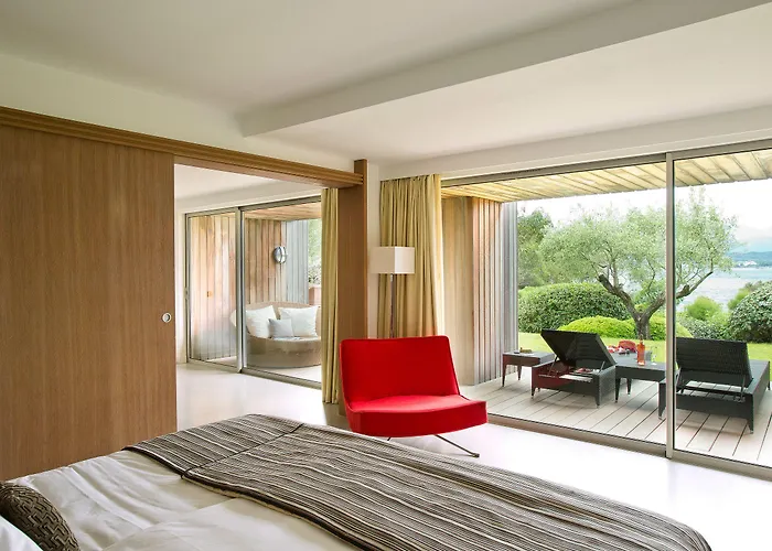 Отель Casadelmar