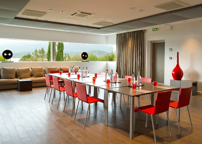 Отель Casadelmar Порто-Веккьо