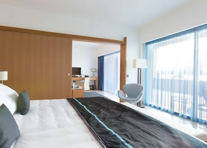 Отель Casadelmar 5*