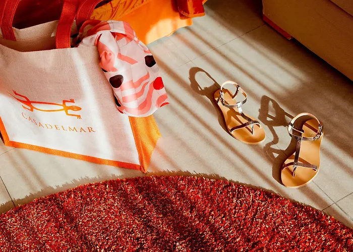 Отель Casadelmar