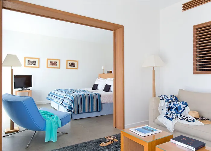 Отель Casadelmar 5*